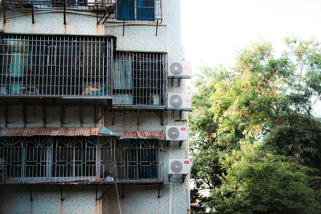 Exterior air-conditioning units for an air conditioner installation cost guide